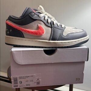Nike Air Jordan 1 Low Sneakers